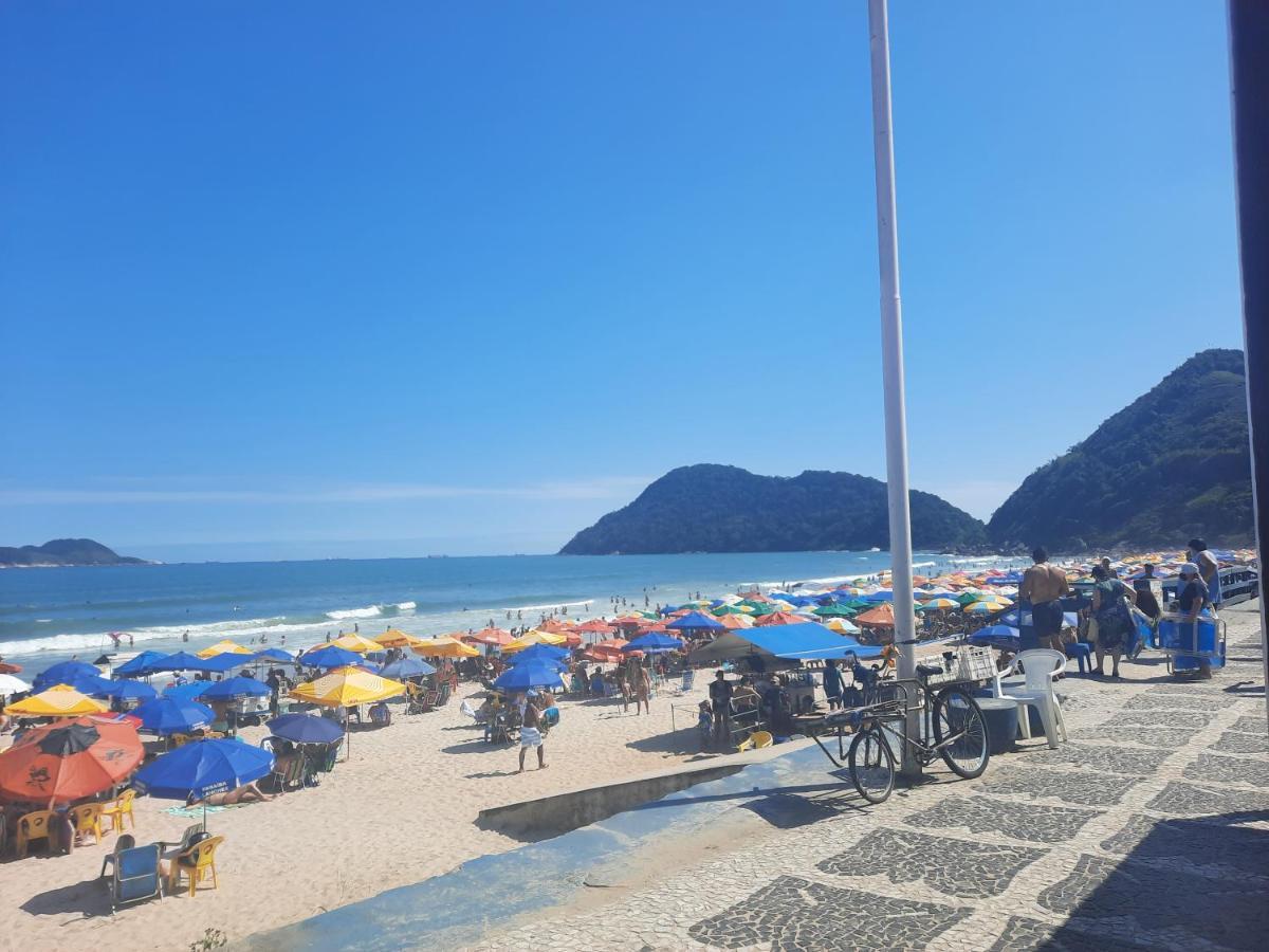 Apto Na Praia Do Tombo A 100M 瓜鲁雅 外观 照片